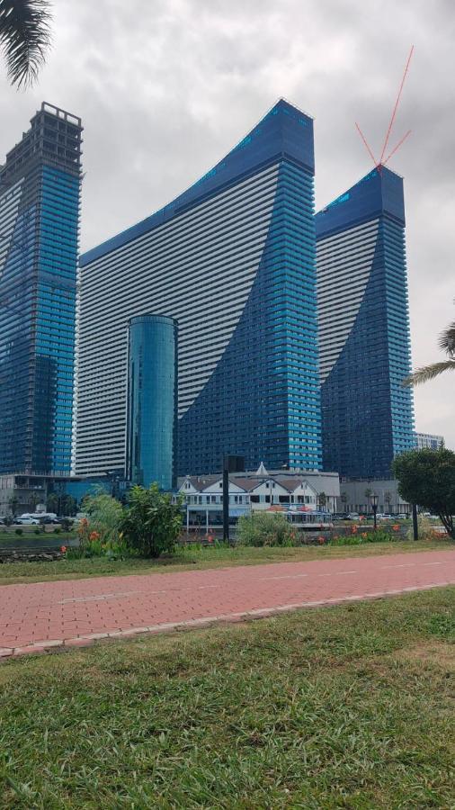 Orbi City Batumy View Exterior photo